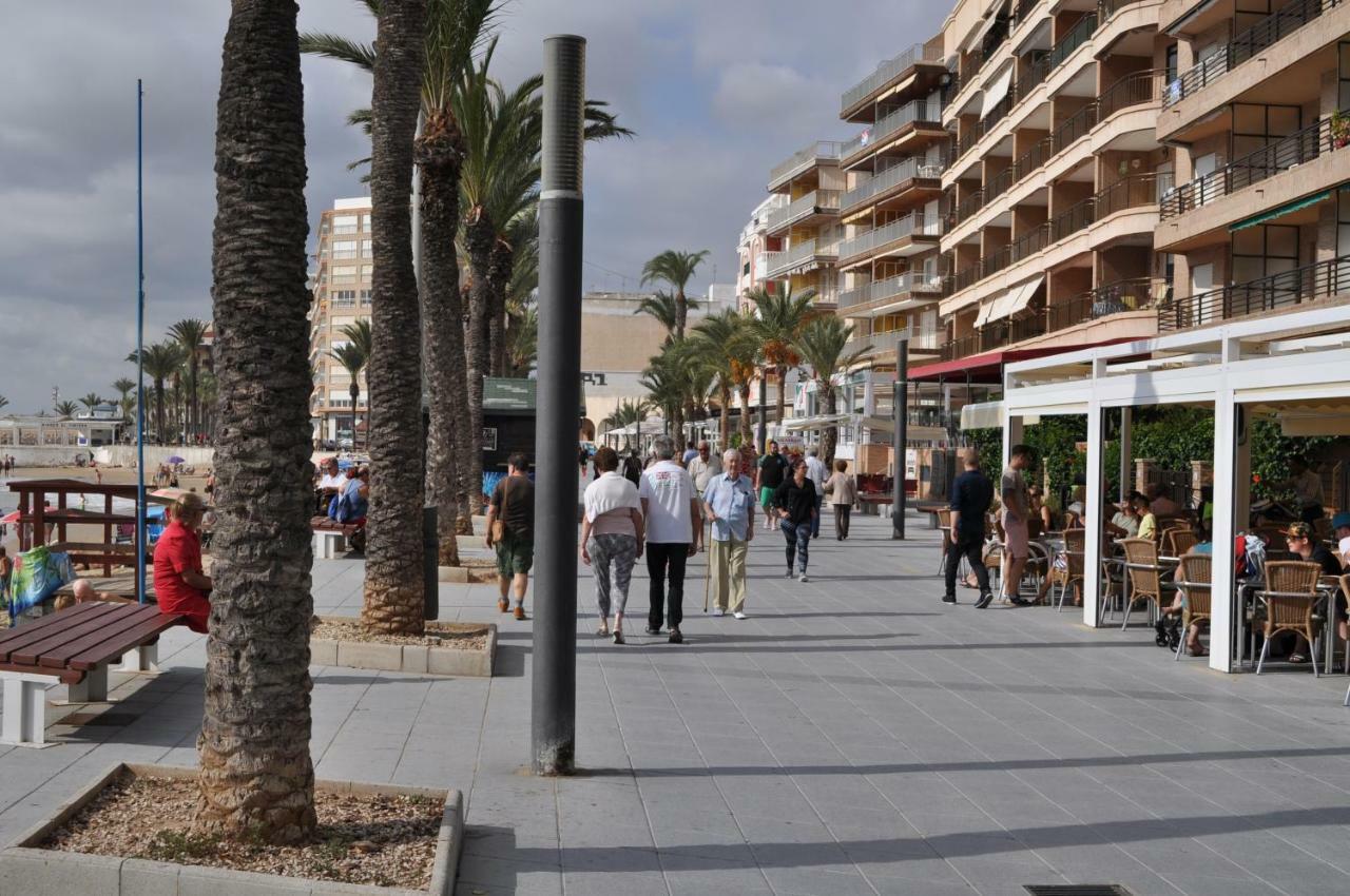 Apartment Natalia Torrevieja Exterior foto