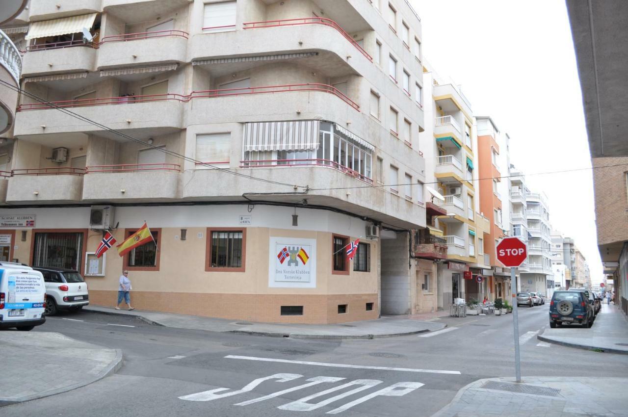 Apartment Natalia Torrevieja Exterior foto